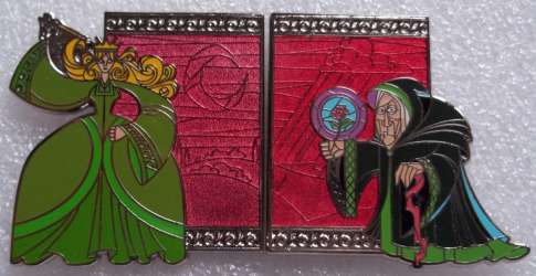 20318 - Beauty and the Beast 25 Enchanted Years Reveal and Conceal Mystery Set - Old Beggar Woman alternate image