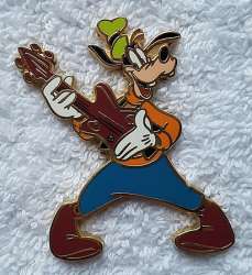 49583 - Cast Lanyard Refresh - Goofy Playing the Guitar - Disneyland Resort Paris alternate image