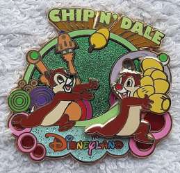 Chip and Dale - 2008 Chip n&#039; Dale gathering nuts - HKDL