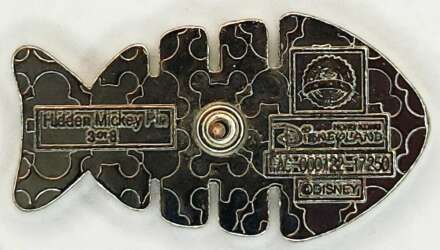 26605 - Karibuni Marketplace Magic Game Prize: Cat Fishbones - Toulouse - Hong Kong Disneyland alternate image