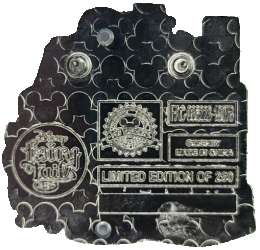 27122 - Fairy Tails 2019 Event - Park Pets Box Set - Pirates of the Caribbean - Tattooed Parrot - Walt Disney World alternate image