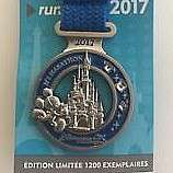 runDisney: Disneyland Paris Run Weekend - pin medal 21.1K - DLP