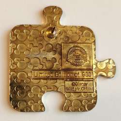 Character Connection Mystery Collection - Mickey’s Christmas Carol Puzzle - Willie the Giant - MLT