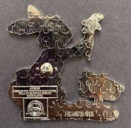 28308 - Winnie the Pooh - Rabbit's Garden alternate image