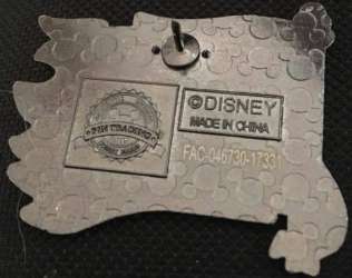 16836 - Pirates of the Caribbean - Dead Men Tell No Tales Flag - Disneyland Resort alternate image