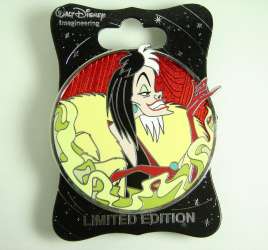 17811 - Villains Profile - Cruella De Vil - Walt Disney Imagineering alternate image