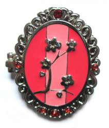 11910 - Princess Symbol Locket - Mulan hinged icon - Disneyland Resort Paris alternate image