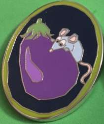 Remy’s Ratatouille Hide &amp; Squeak 2015 - Remy with Eggplant - WDW