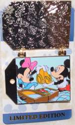 Mickey Mouse and Minnie Mouse Packing