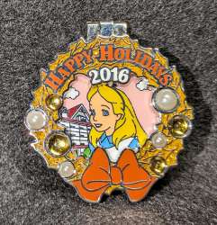 29886 - Resort Holiday Collection 2016: Jeweled Wreaths - Grand Floridian Resort & Spa - Alice Wreath - Walt Disney World alternate image