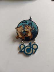 2019 Dated Year Pins - Chip and Dale - DLP