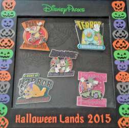 22075 - Haunted Lands 2015 - Boxed Set of 5 pins - Goofy, Donald, Pluto, Mickey & Minnie - Walt Disney World alternate image