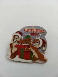 31077 - Christmas 2007 - Fabdelight - Chip & Dale - Disney Store Japan alternate image
