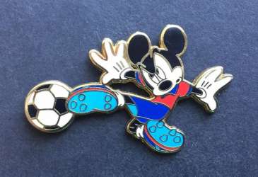 7747 - Mickey's All American Pin Festival Summer Games 2004 - Mickey Playing Soccer - Disneyland Resort alternate image