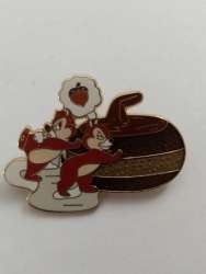 31431 - Winter Sport Series - Chip & Dale Curling - Disney Store US alternate image