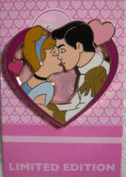15929 - Disney Kisses Collection - Cinderella and Prince Charming - Disneyland Resort alternate image