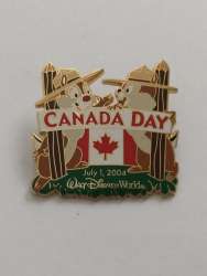 Canada Day - Chip &amp; Dale - WDW
