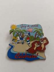 31539 - 4th of July/Independence Day - Cast Exclusive Donald, Chip & Dale Celebrate July 4 2006 - Walt Disney World alternate image