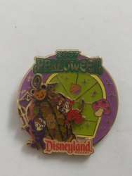 31634 - Halloween 2007 - Chip & Dale - Disneyland Resort alternate image