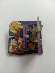 31644 - Halloween 2010 - Donald, Chip & Dale - Disney Vacation Club alternate image