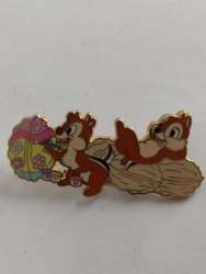 31713 - Easter 2008 - Chip and Dale Paint Easter Walnuts - Disney Store US alternate image