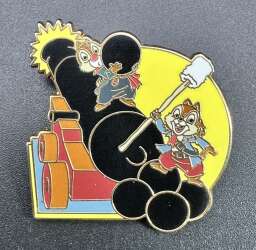 31744 - Disney's Pirates of the Caribbean Mystery Set - Chip dale alternate image