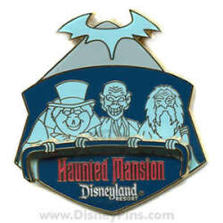 'Attraction Trios - Haunted Mansion - Hitchhiking Ghosts - DLR'