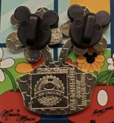 32366 - EPCOT International Flower & Garden Festival 2020 - Minnie Mouse's Hat - Walt Disney World alternate image