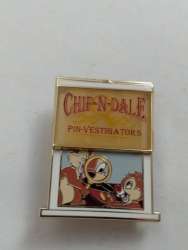 32523 - Trade City, USA - Chip and Dale Pin-Vestigators - Walt Disney World alternate image