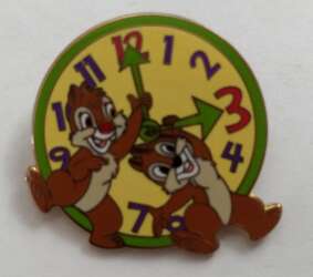What Time is the 3:00 p.m. Parade? (Chip & Dale)
