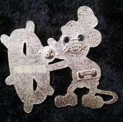 'Mickey Mouse Pin Booster Set - Steamboat Willie - MLT'