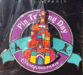 23855 - Pin Trading Day 2018 - Día de los Muertos - Castle - Disneyland Resort Paris alternate image