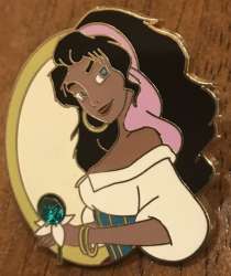 3235 - Princess Premiere Birthstone - Princess Premiere Birthstone (Esmeralda/May) - Walt Disney World alternate image