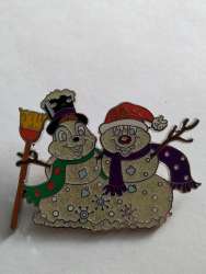 Snowman Characters Pin Set - Chip and Dale - DSUS