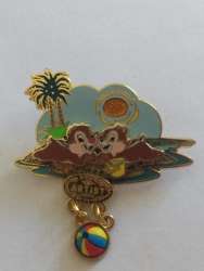 33509 - Disney Cruise Line: Artist Choice - Chip & Dale with a Free D Beachball Dangle - Disney Cruise Line alternate image
