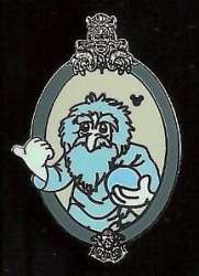 2007 Hidden Mickey - Haunted Mansion - Gus - DLR