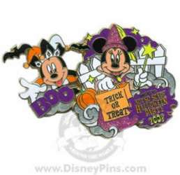 22639 - Mickey's Not So Scary Halloween Party (MNSSHP) 2008 - Jester Mickey & Princess Minnie - Walt Disney World alternate image