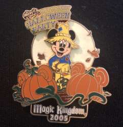 Mickey&#039;s Not So Scary Halloween Party (MNSSHP) 2005 - Mickey Mouse as Scarecrow - WDW