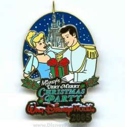 19264 - Mickey's Very Merry Christmas Party (MVMCP) 2005 - Cinderella & Prince Charming - Walt Disney World alternate image