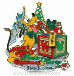 19846 - Mickey's Very Merry Christmas Party (MVMCP) 2007 - Pluto, Chip and Dale - Walt Disney World alternate image