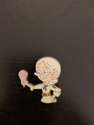 6216 - (PTD) Pin Trader's Delight Series - Old Ellie - Disney Studio Store Hollywood / Soda Fountain alternate image