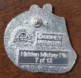 345 - 2012 Hidden Mickey - Zodiac - Goofy Libra alternate image