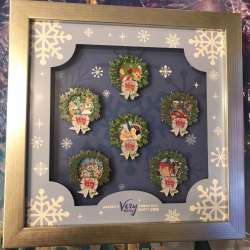 Mickey&#039;s Very Merry Christmas Party (MVMCP) 2018 - Six Pin Framed Set with Two Completer Pins - WDW