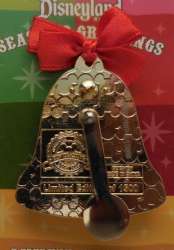 35173 - Disneyland Holiday Bells 2012 - Pluto - Disneyland Resort alternate image