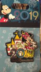 2019 Dated Year Pins - Walt Disney World - Minnie Mouse and it&#039;s a small world Dated Logo - WDW