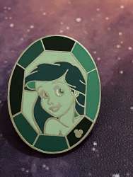 13613 - 2008 Hidden Mickey - Princess Jewels - Ariel - Disneyland Resort alternate image