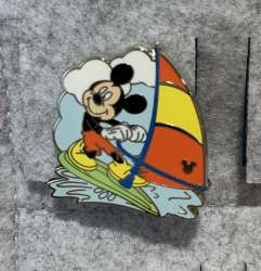 2020 Hidden Disney - California Activities - Mickey - DLR