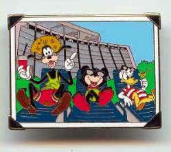Resorts  - Mickey, Donald & Goofy