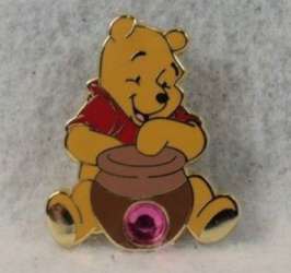 8873 - 12 Months of Magic - Winnie the Pooh Birthstone - July - Disney Store US alternate image