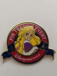 19470 - Rapunzel Christmas Pin Trading Event - Rapunzel - Disneyland Resort Paris alternate image